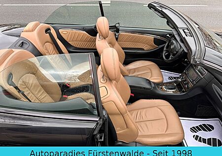 Mercedes-Benz CLK 320 Cabrio +LEDER+Automatik+NAVI