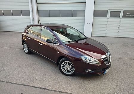 Lancia Delta 1.4 T-Jet 120 PS Tüv neu! Top Zustand!