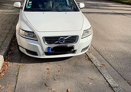 Volvo V50 D2 - Kombi 1.6 Diesel