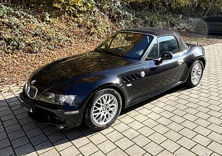 BMW Z3 Roadster 2.8 * Leder * Sitzheizung * TÜV neu