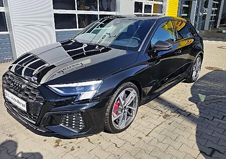 Audi S3 Sportback Carbon/Pano/virt.Pedal/pACC/Sideas/