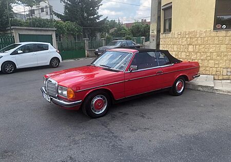 Mercedes-Benz CE 280