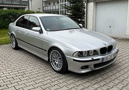 BMW 540i A M-Sportpaket*Facelift*Navi16:9*Shz*PDC*