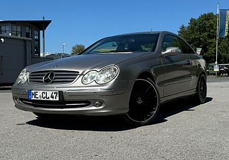 Mercedes-Benz CLK 200 Kompressor Automatik ***TÜV NEU***