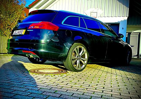 Opel Insignia Sports Tourer 2.0 BiT CDTI TÜV neu