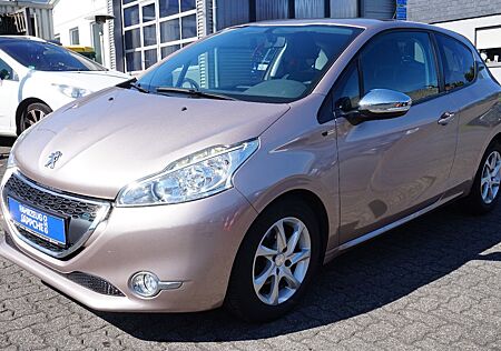 Peugeot 208 Style HDi 92 Parkhilfe;Klimaanlage;Alu