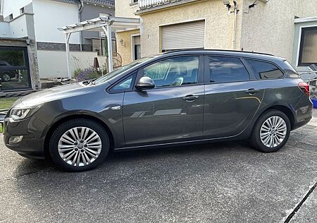 Opel Astra Sports Tourer 1.6 Turbo Sport 132kW Sport