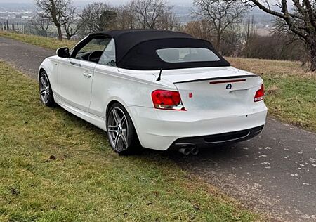 BMW 125i Cabrio -