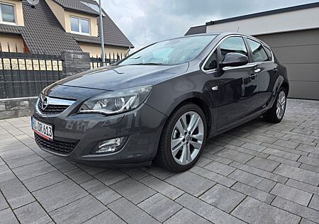 Opel Astra 1.6 Cosmo Automatik Cosmo