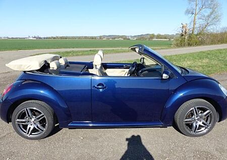 VW Beetle Volkswagen Cabrio