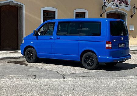 VW T5 Caravelle Volkswagen T5 2.5 TDI Caravelle 4Motion Sperre 2xSchiebetür