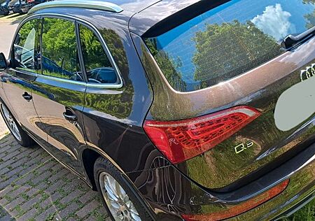 Audi Q5 2.0 TFSI S tronic quattro -