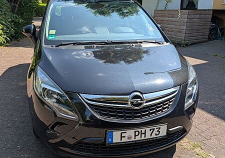 Opel Zafira Tourer 1.4 Turbo ecoFLEX mit Mängeln