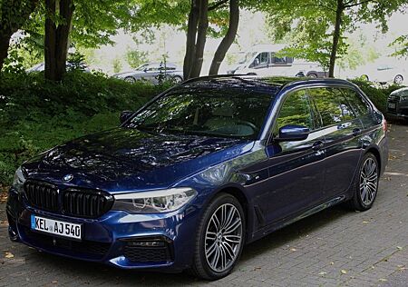BMW 540d xDrive Touring A -