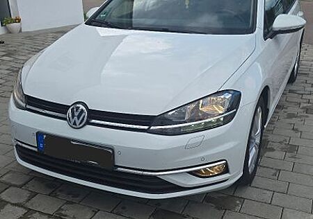 VW Golf Volkswagen 1.6 TDI DSG Comfortline Variant Comfortline