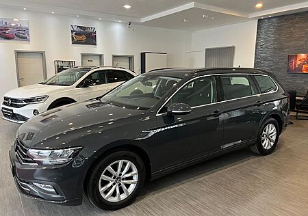 VW Passat Variant Volkswagen PASSAT 2.0TDI*DSG*NAV*LED*KAMERA*DAB*ACC*AHK*1HA