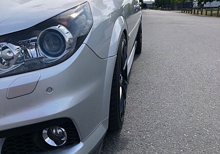 Opel Vectra 2.8 V6 Turbo 206kW OPC OPC