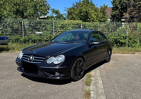 Mercedes-Benz CLK 500