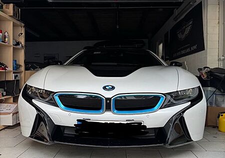 BMW i8 Pure Impulse Pure Impulse