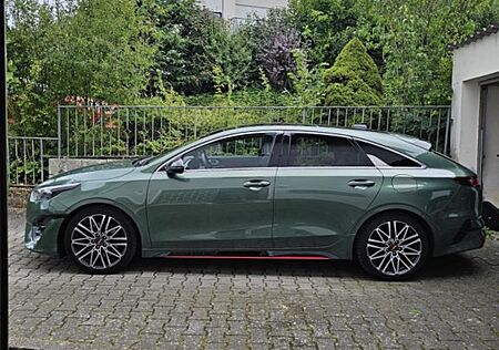 Kia Pro_ceed ProCeed 1.6 T-GDI DCT GT - VOLLAUSSTATTUNG