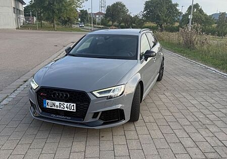 Audi RS3 2.5 TFSI quattro Sportback - Viele Extras