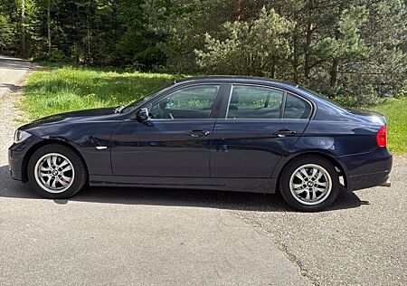 BMW 318i - EZ 2006 | 120.000 km | TÜV bis 08/2026
