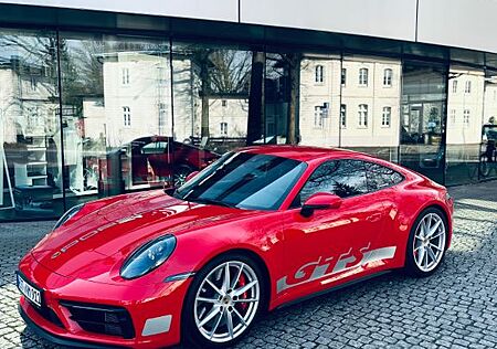 Porsche 911 Urmodell 911 992 GTS Bose Approved neuwertig