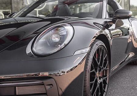Porsche 992 Targa 4 GTS