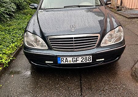 Mercedes-Benz S 320 CDI -