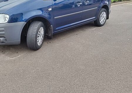 VW Caddy Volkswagen Life 1.6 7-Sitzer -