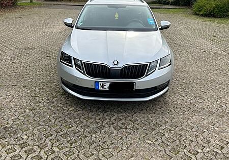 Skoda Octavia 2.0 TDI SCR DSG 4x4 SOLEIL Combi SOLEIL