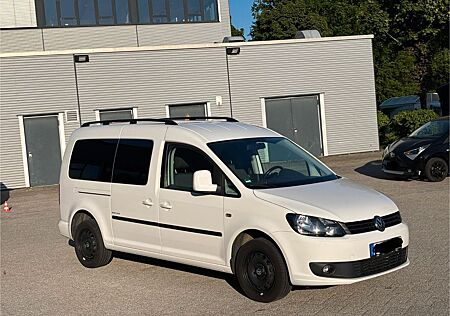 VW Caddy Volkswagen Maxi 1.6 TDI (7-Si.), Klima, AHK, "Soccer"