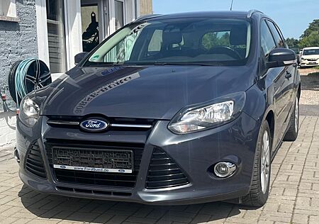 Ford Focus Turnier Titanium