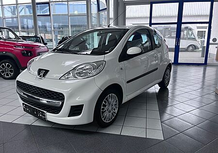 Peugeot 107 *Active*KLIMA*ESP*RADIO*SERVO*ZV mit FUNK