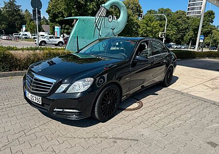 Mercedes-Benz E 350 CDI BlueEFFICIENCY AVANTGARDE 265 PS
