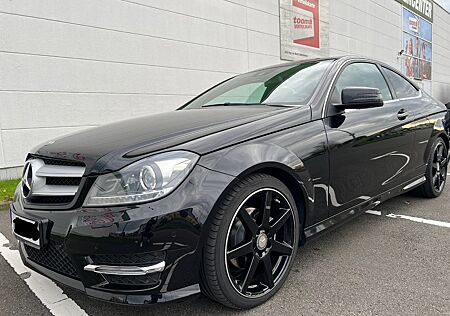 Mercedes-Benz C 220 C220 CDI BE Sportpaket, AMG, ILS, Comand,7 G-Tro