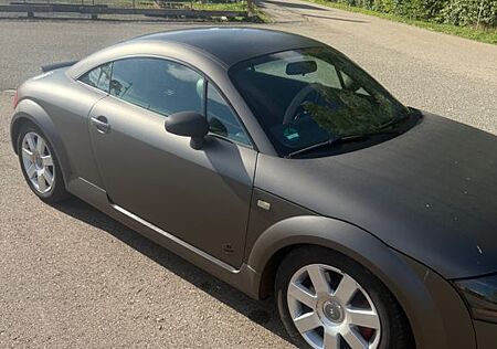 Audi TT gebraucht kaufen Audi TT Coupe 1.8T 132 kW -
