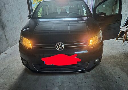 VW Touran Volkswagen 2.0 TDI MATCH BlueMotion Technology M...