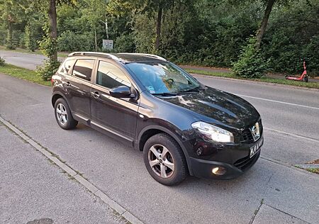 Nissan Qashqai Tekna*1HD*LEDER*PANO-NAVI*EU5