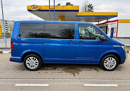 VW T6 Multivan Volkswagen / Camper