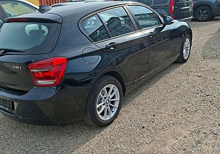 BMW 116i Edition Sport Edition Sport