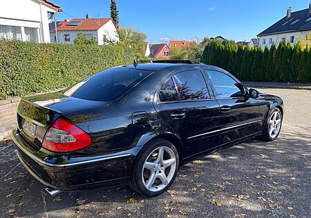 Mercedes-Benz E 280 4MATIC AVANTGARDE Avantgarde