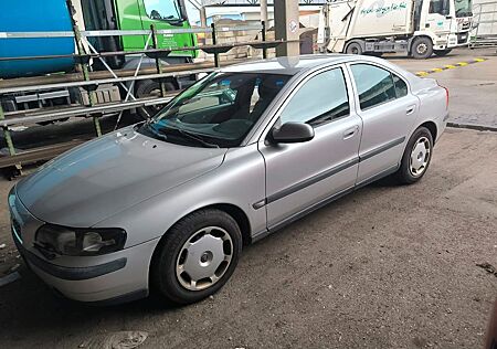 Volvo S60 2.4 - Limousine