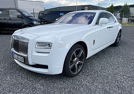 Rolls-Royce Ghost 6.6 V12*MOTOR ÜBERHOLT*KLIMA*LEDER*NAVI*