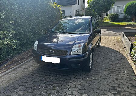 Ford Fusion Zahnriemen + Kupplung neu +Viele Neuteile