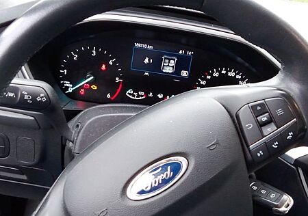Ford Focus 1,5 TDCi 88kW Business Turnier Busines...