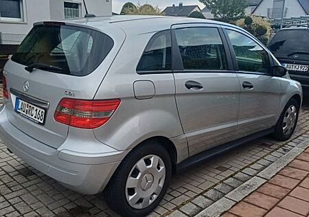 Mercedes-Benz B 180 CDI -