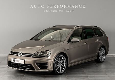 VW Golf Volkswagen Sportscombi R 300hp 4Motion