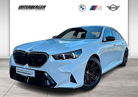 BMW M5 Lim. | Carbon Exterieur Paket | Vfb. ab 08/25