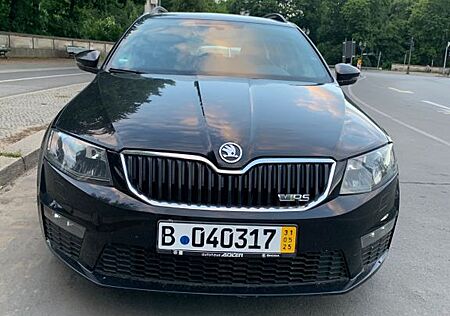 Skoda Octavia 2.0 TDI DSG RS Combi RS